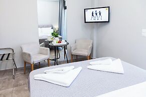 Elegant Rooms Athens