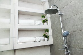 Elegant Rooms Athens