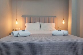 Elegant Rooms Athens