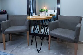 Elegant Rooms Athens