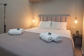 Elegant Rooms Athens