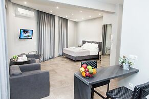 Elegant Rooms Athens