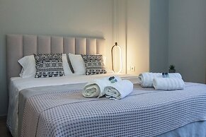 Elegant Rooms Athens