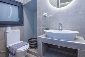 Elegant Rooms Athens