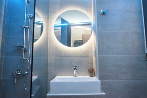 Elegant Rooms Athens