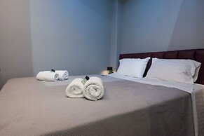 Elegant Rooms Athens