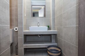 Elegant Rooms Athens