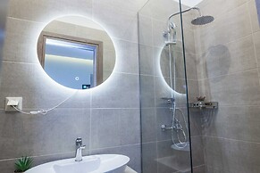 Elegant Rooms Athens