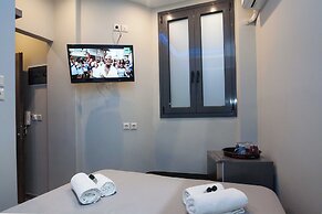 Elegant Rooms Athens