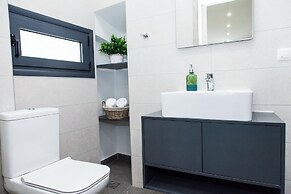 Elegant Rooms Athens