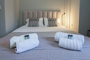 Elegant Rooms Athens