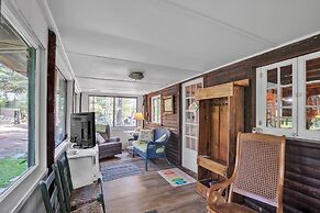 Rustic Willow Retreat - Outdoor Adventures 2 Bedroom Cabin by RedAwnin
