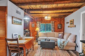 Rustic Willow Retreat - Outdoor Adventures 2 Bedroom Cabin by RedAwnin