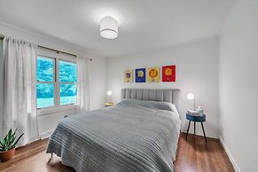 Charming Mid-century Modern Home In Shannon Park 3 Bedroom Home by Red