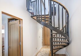 1175 A Casolar Del Norte 3 Bedroom Duplex by RedAwning