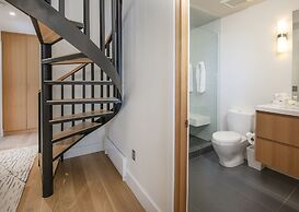 1175 A Casolar Del Norte 3 Bedroom Duplex by RedAwning