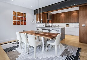 1175 A Casolar Del Norte 3 Bedroom Duplex by RedAwning