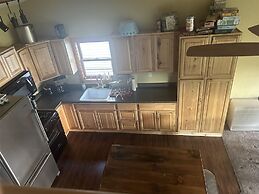 Boomfish Limit 5 2 Bedroom Cottage by RedAwning