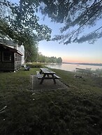 Boomfish Limit 5 2 Bedroom Cottage by RedAwning