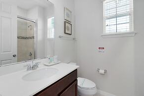 Incredible Resort 4 Bed Pool/spa Home 4 Bedroom Villa by RedAwning