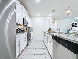 Luxury 6 Bed Villa With Pool/spa In Solara Resort 6 Bedroom Villa by R