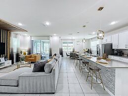 Luxury 6 Bed Villa With Pool/spa In Solara Resort 6 Bedroom Villa by R