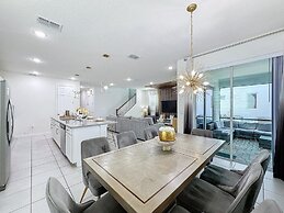 Luxury 6 Bed Villa With Pool/spa In Solara Resort 6 Bedroom Villa by R