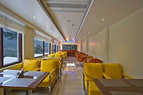 HIMALAYAN MONAL MANALI BY BLUEKO HOTELS