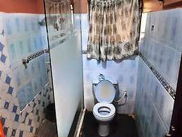 LEISURE SPRING HOTEL