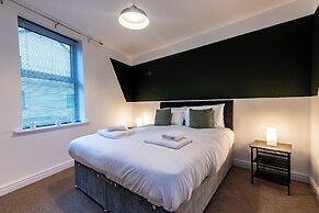 Harcourt Apartments