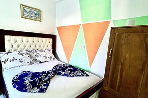 1 Bed Studio Sleeps 2 - Canal View, Wifi, Parking