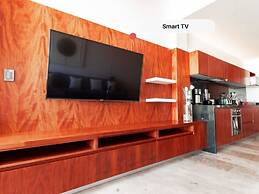 Exclusive 5th Ave Apt with Private Pool