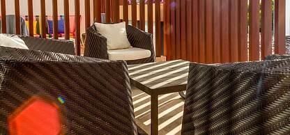 Exclusive 5th Ave Apt with Private Pool