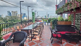 Daun Penh Palace Boutique