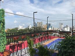 Daun Penh Palace Boutique