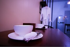 Daun Penh Palace Boutique