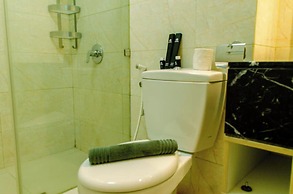 Cozy And Spacious 2Br The Mansion Kemayoran Apartment Near Jiexpo