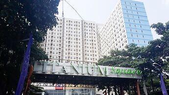 Comfort And Homey 2Br At Titanium Square Apartment