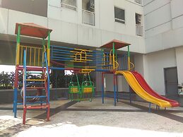 Cozy Living Studio At Grand Dhika City Jatiwarna Apartment