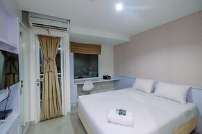 Cozy Living Studio At Grand Dhika City Jatiwarna Apartment