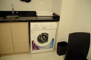 Nice And Cozy 1Br At The Mansion Kemayoran Apartment