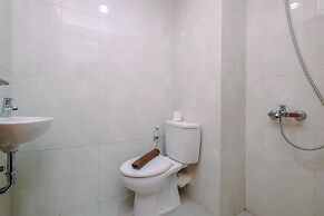 Comfy Studio At Evenciio Margonda Apartment