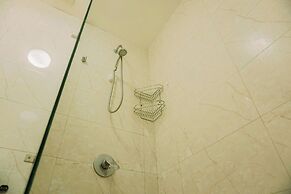 Simply And Modern 2Br The Mansion Kemayoran Apartment