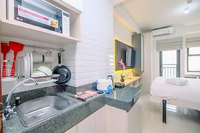 Nice And Relaxing Studio At Transpark Cibubur Apartment