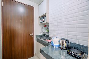 Nice And Relaxing Studio At Transpark Cibubur Apartment