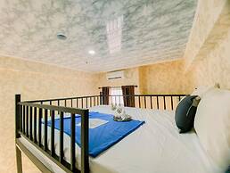 Compact Studio At Dave Apartment