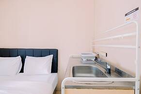Best Homey And Cozy Studio (No Kitchen) At Green Pramuka City Apartmen