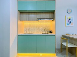 Modern Look 2Br Apartment At Anwa Residence