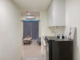 Warm And Homey 1Br At Meikarta Apartment