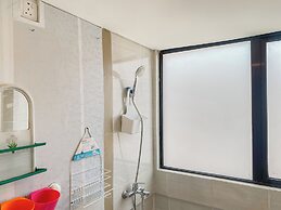 Warm And Homey 1Br At Meikarta Apartment